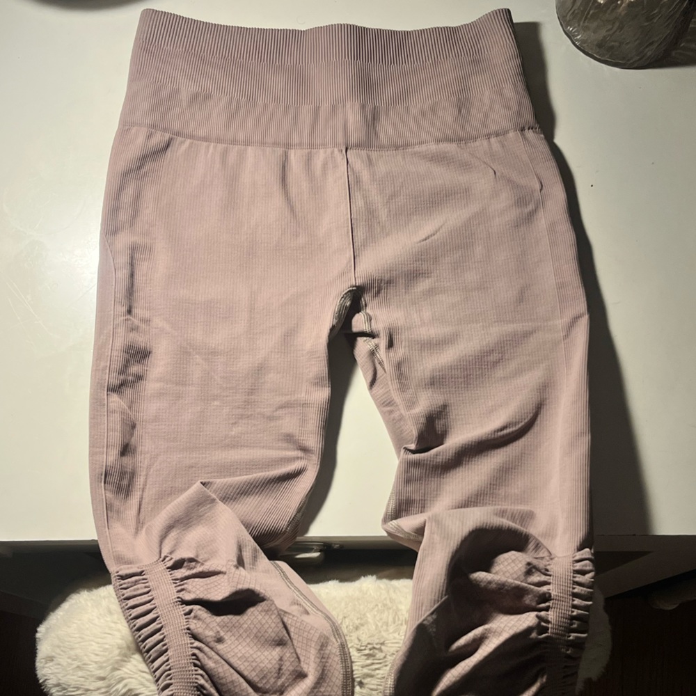 Lululemon High-Waisted Crop Leggings
